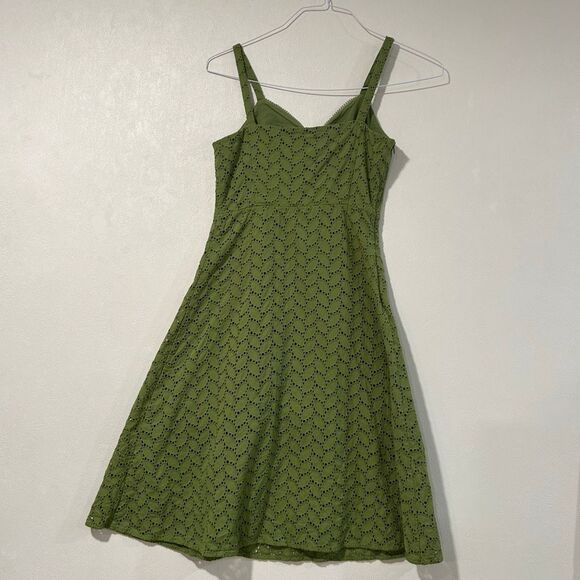 HOPESHOW Green Eyelet Lace Dress Small Spaghetti Strap A-Line Summer - Picture 2 of 6